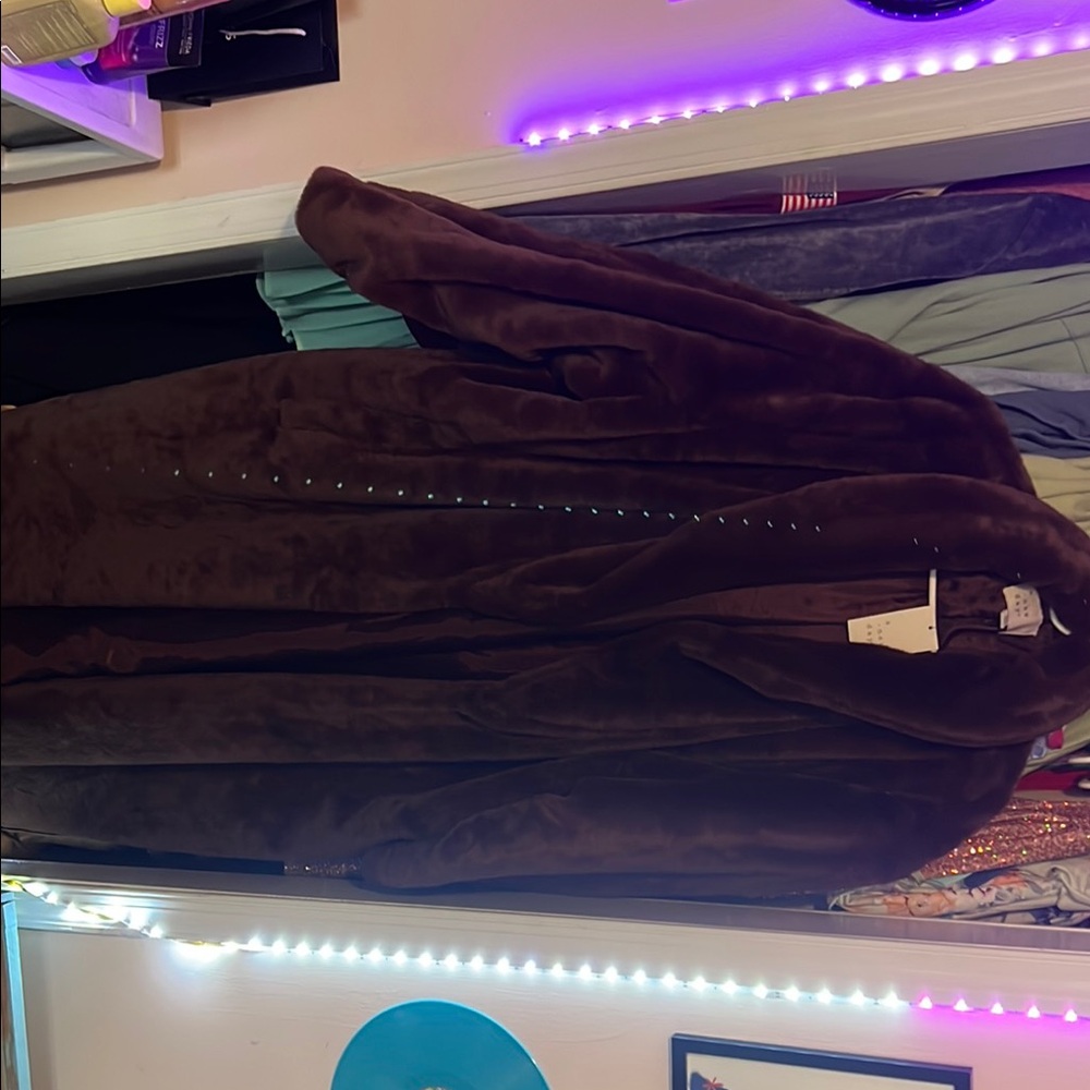 Luxurious Brown Faux Fur Coat